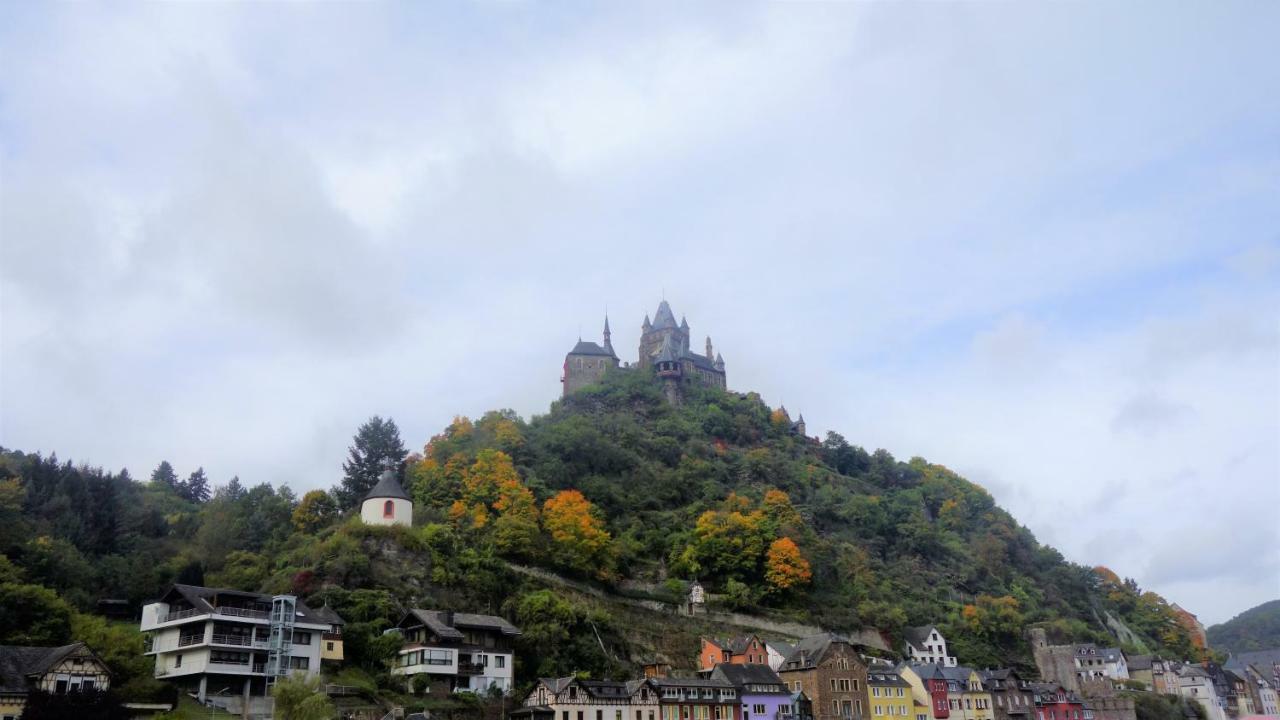 Ferienhaus Erich Bremm Mit Moselblick Neef Exterior foto